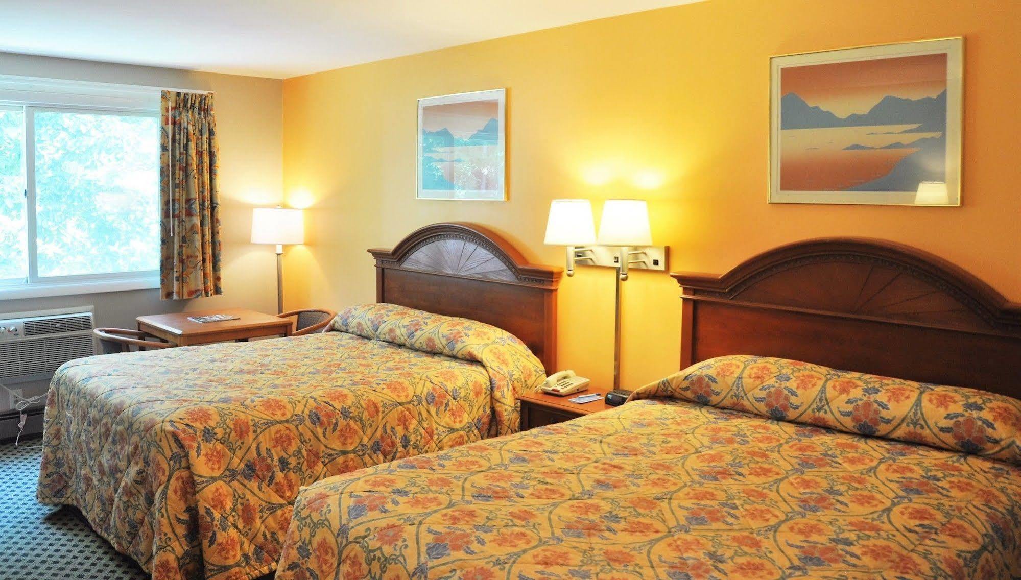 Rodeway - I-84 Inn